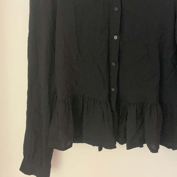 H&M Black Long Sleeve Peplum Button Up Blouse - Picture 3 of 11